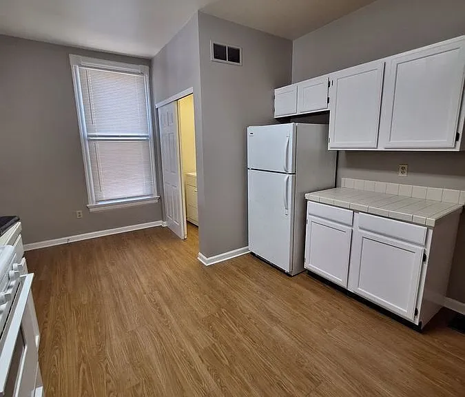 207 E Southern Ave #1 — Photo 9