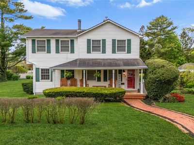 4 Coles Avenue, Amityville, NY, 11701