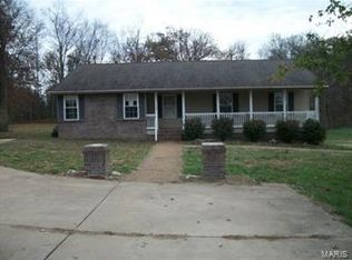 159 Schwartz Rd, Farmington, MO 63640
