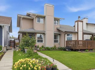 17 N Abberfield Cres NE, Calgary, AB T2A6P4