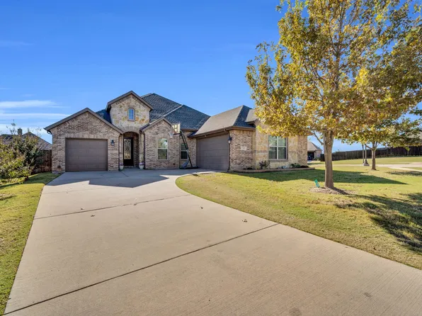 7202 Lone Star Way, Midlothian, TX 76065