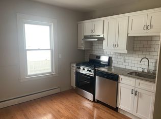 21 Levesque Ave UNIT 1, West Hartford, CT 06110