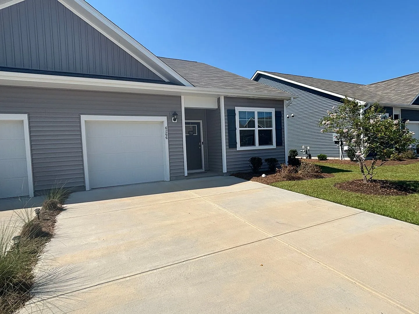 3 Bed 2 Bath Duplex in Grayson Park — Photo 1