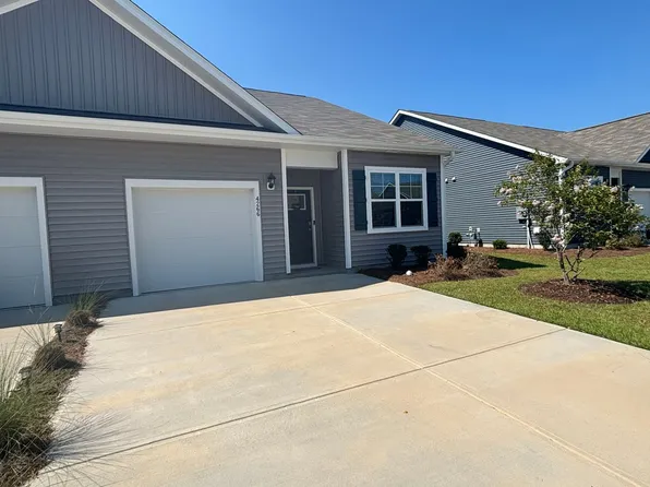 4266 Coralbead Ln, Leland, NC 28451