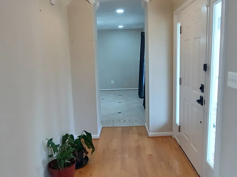 5001 Old Bartholows Rd — Photo 10