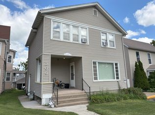 206 E Bloomington St APT 4, Iowa City, IA 52245