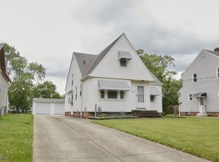 6875 Orchard Blvd, Parma Heights, OH