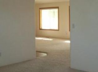 1849 NW 11th St, Hermiston, OR 97838