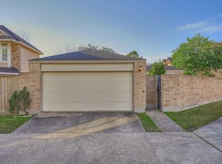 1634 Beaconshire Rd, Houston, TX 77077