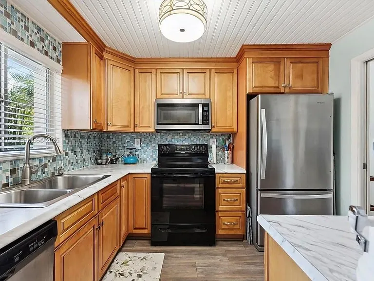 3300 Atlanta St #15B — Photo 3