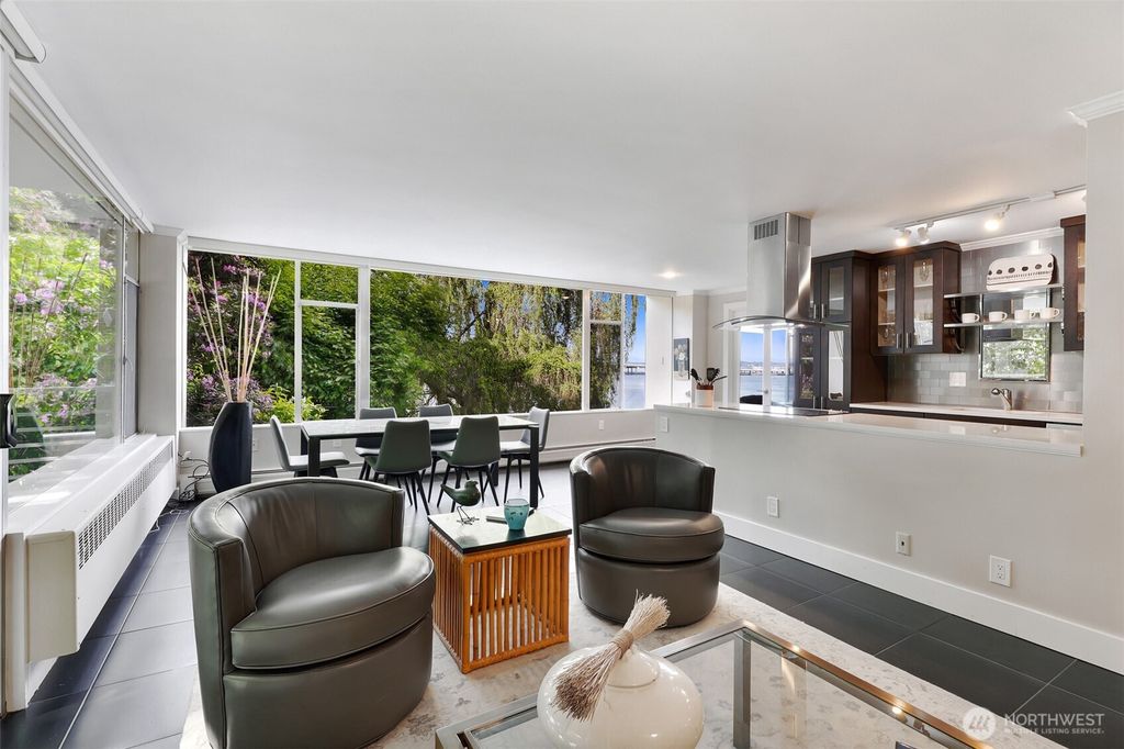 2040 43rd Avenue E #201, Seattle, WA - View 5