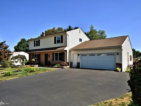 60 Estate Rd, Boyertown, PA 19512