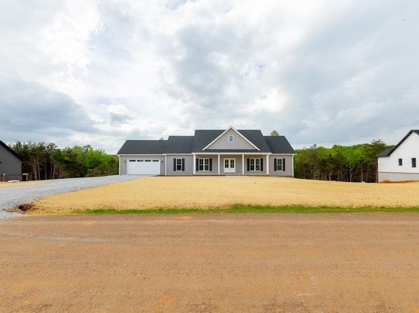 243 Pebble Rd, Rustburg, VA 24588