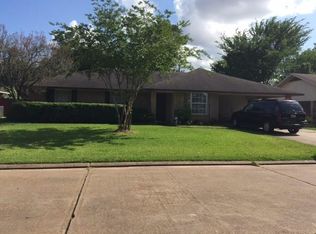 300 Ragan Dr, Alexandria, LA 71303