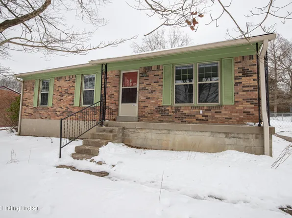 1013 E Mailback Way, Crestwood, KY 40014