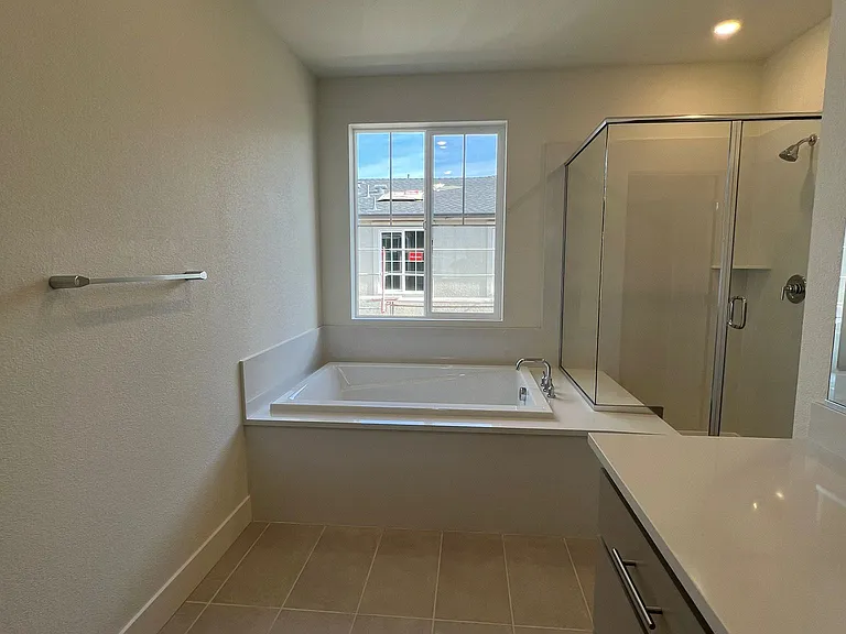 Master Bath with Walk-in Shower & Tub