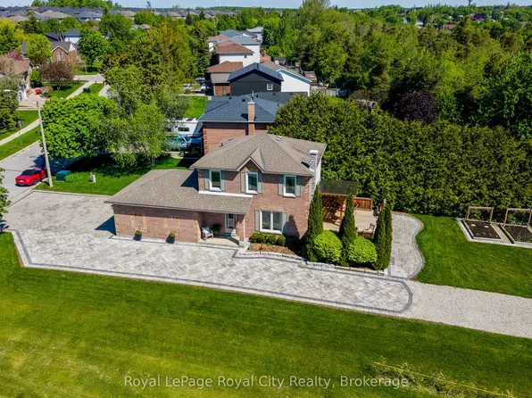 157 Leeson St S, Grand Valley, ON L9W 5Y8