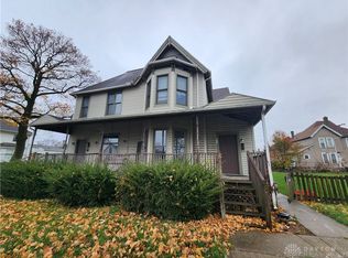 907 S Limestone St, Springfield, OH 45505