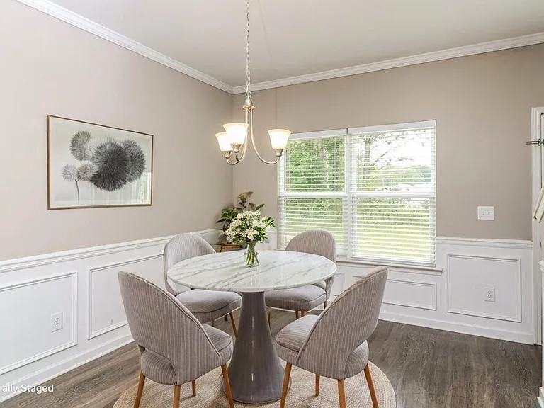634 Fieldcrest Dr — Photo 9