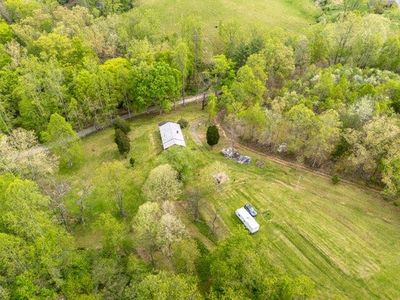3366 Horseshoe Creek Rd, Victor, WV, 25938