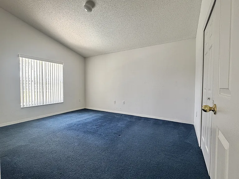 140 Sonja Cir — Photo 6