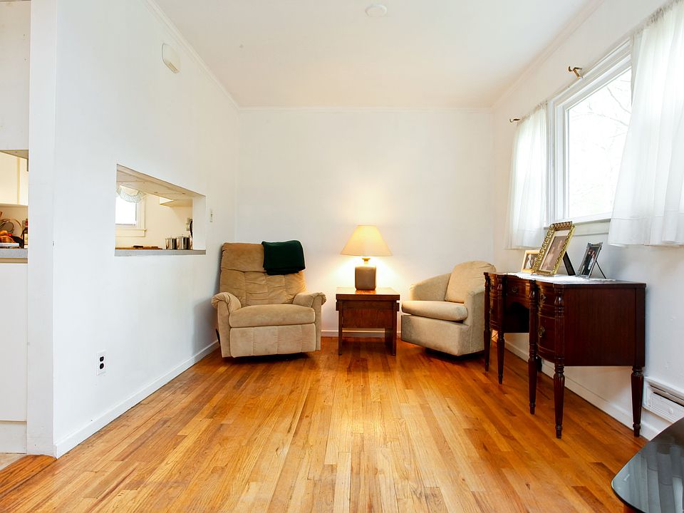 2nd image of 2 Hughes Ave