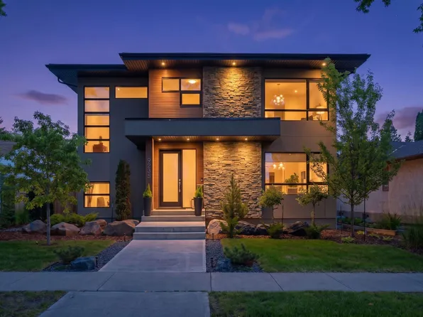 9235 148th St NW, Edmonton, AB T5R 1A4
