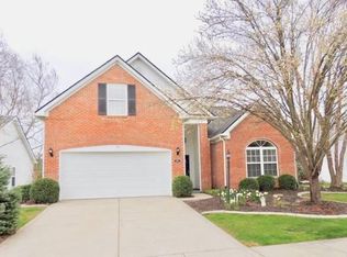 753 Shelbys Crst, Shelbyville, IN 46176