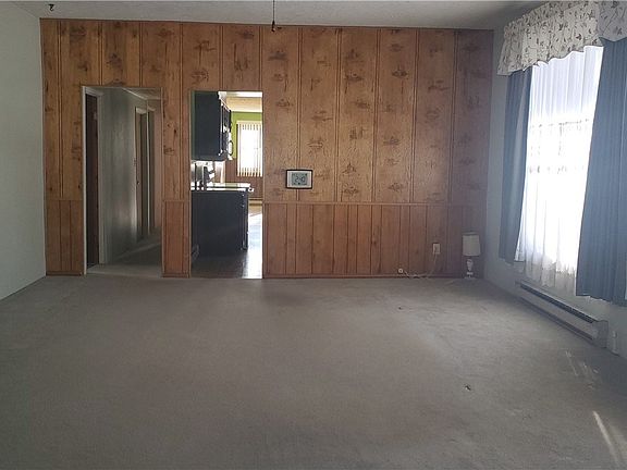 2nd image of 15 Mill St