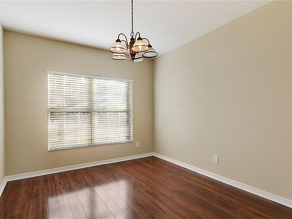 5th image of 10710 Chesham Hill Ct
