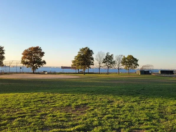 7101 Shore Road image 11 of 13