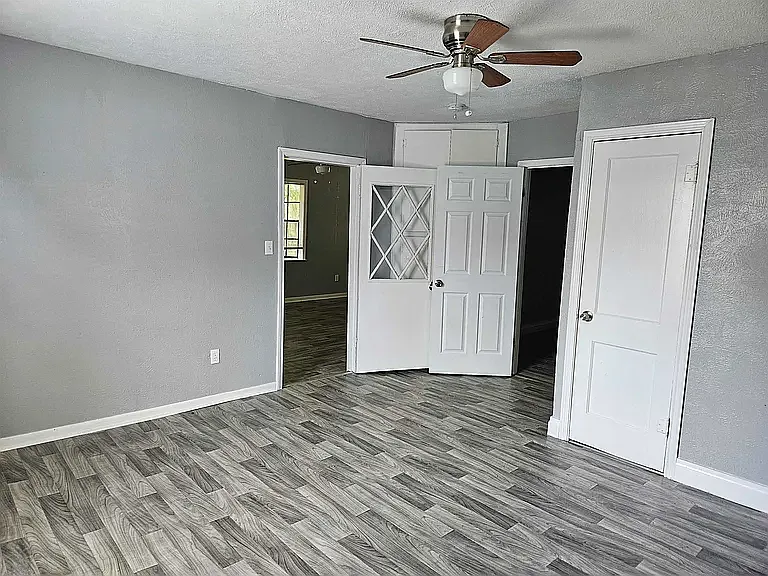 3122 Western Ave #1 — Photo 13