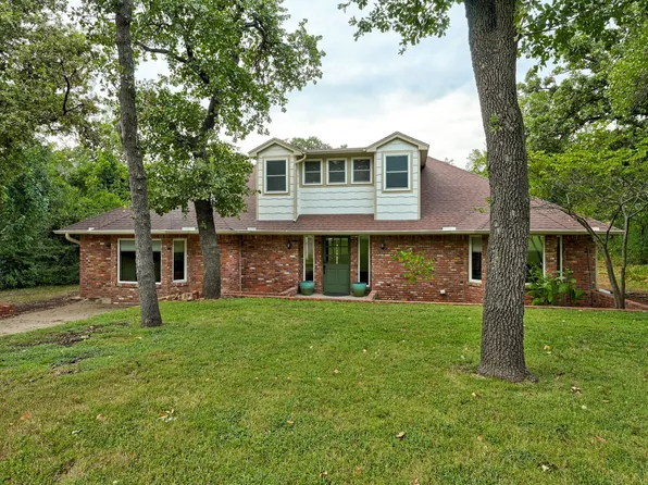 2429 Cedar Oak Dr, Edmond, OK 73013