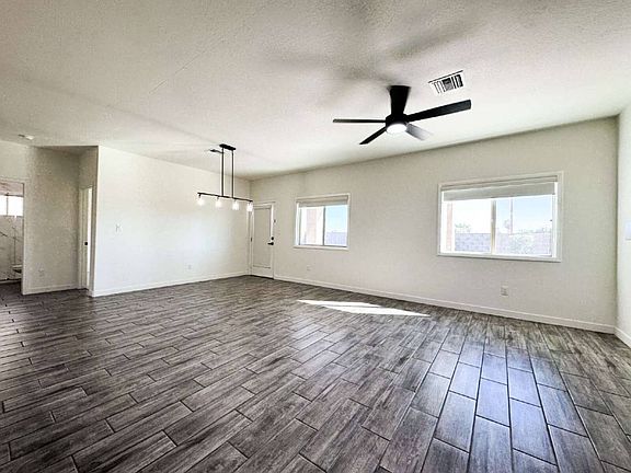 3rd image of 4173 W 27th Ln