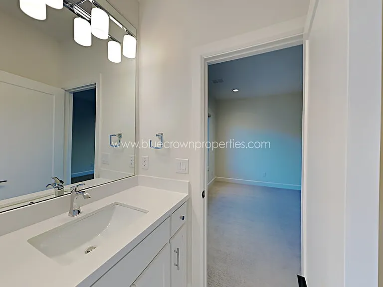 4305 Emerson Ave — Photo 9