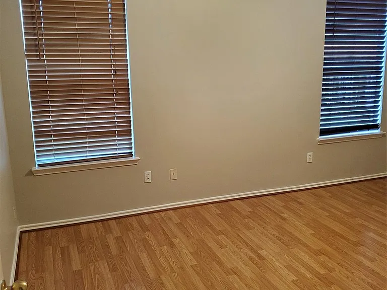 3223 West St — Photo 23