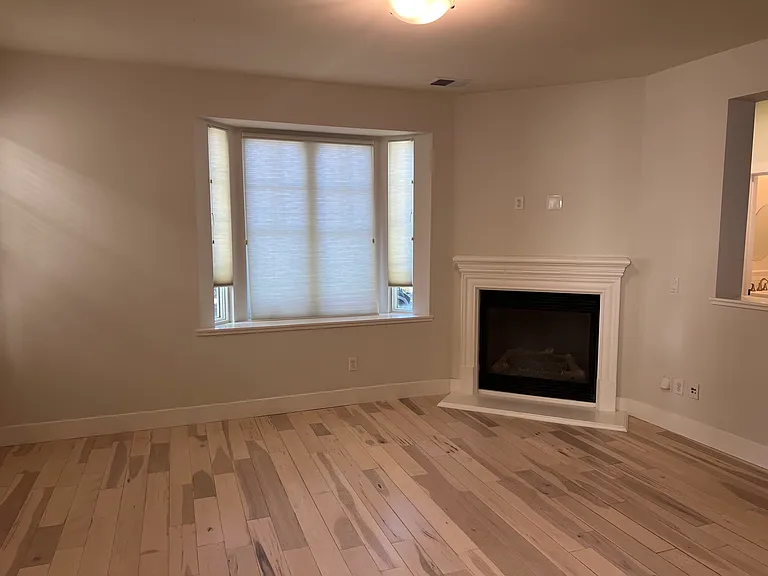 935 Rincon St — Photo 6