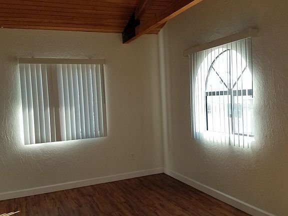 5th image of 528 10th St #B