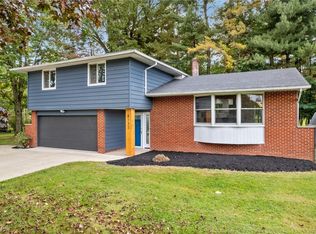 8132 Wyatt Rd, Broadview Heights, OH 44147