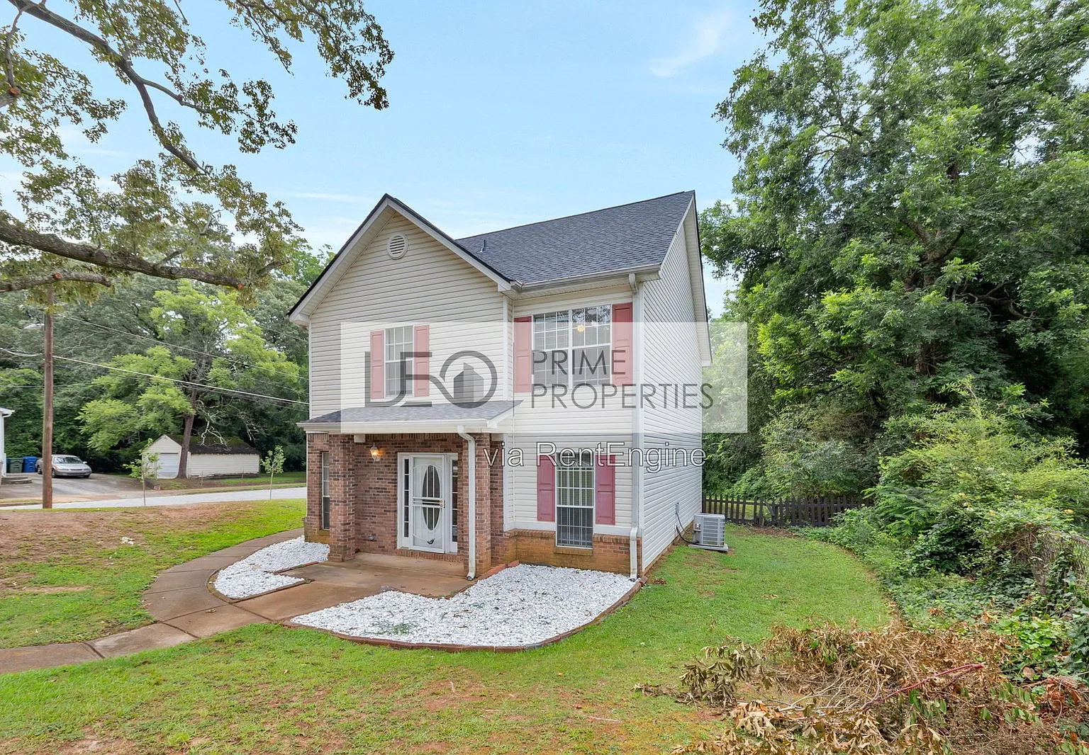3 bed, 2.5 bath, 1654 sqft, $1,795 — Photo 2