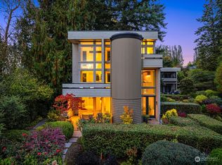 165 Lovell Ave SW, Bainbridge Island, WA 98110