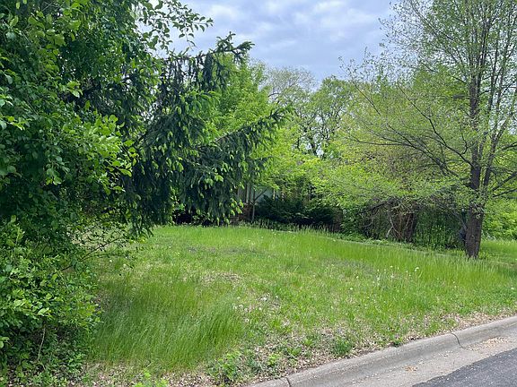 3rd image of 507 Valley High Rd