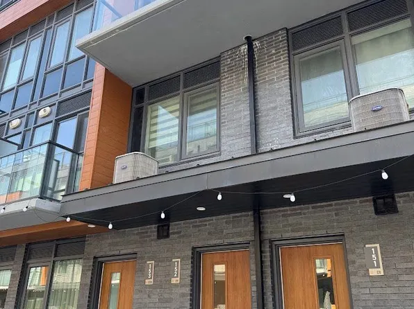 67 Curlew Dr #152, Toronto, ON M3A 0B4