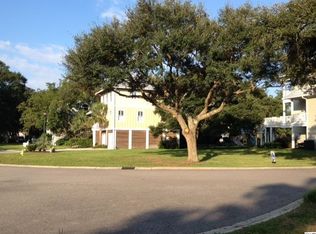 16 Orchard Ave #TOWNHOUSE E, Murrells Inlet, SC 29576