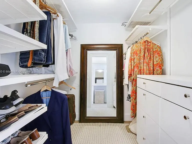 350 Beach Rd #401 — Photo 27