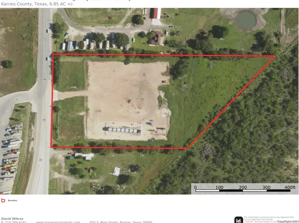 1323 State Highway 123, Karnes City, TX 78118