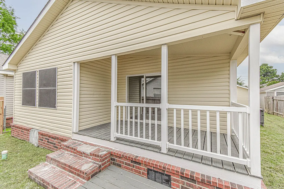 Building Photo - 10210 Berrypatch Ln