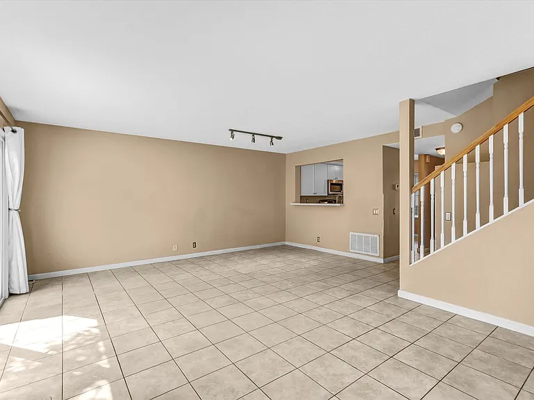 3575 Caminito Carmel Lndg — Photo 10