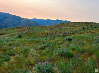 6 Blue Grade Road, East Wenatchee, WA 98802