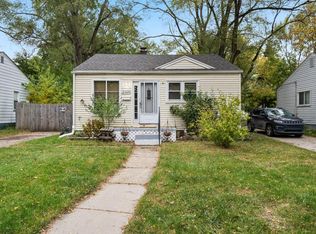 21425 Atlantic Ave, Warren, MI 48091